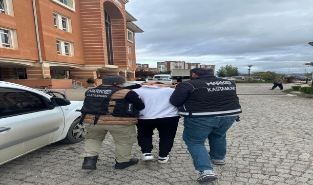 Kastamonu'da uyuşturucu operasyonunda gözaltına alınan 6 kişiden 1'i tutuklandı