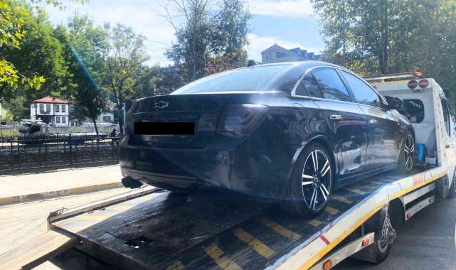 Kastamonu'da abart egzoz takılı araç trafikten men edildi