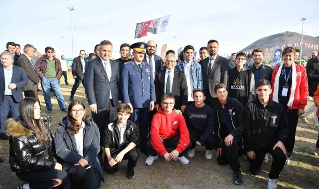 Kayseri 6'ncı Bilim Şenliği kapılarını açtı
