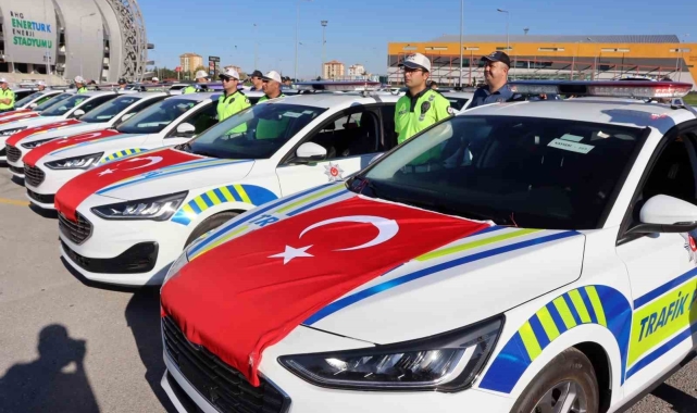 Kayseri Valisi Çiçek: "Birçok suç dalında çok büyük düşüşlerimiz var"
