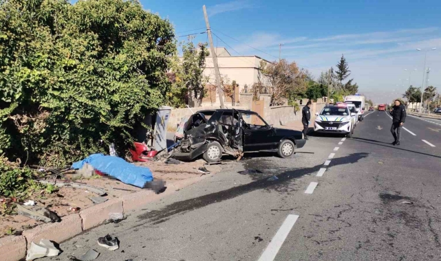 Kayseri'de kaza yapan Tofaş perte çıktı: 1 ölü, 3 yaralı