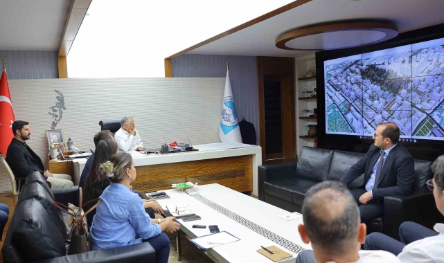 Kayseri'deki kentsel dönüşüm masaya yatırıldı
