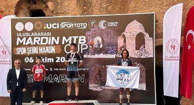 Kayserili bisikletçiler Mardin'den 6 madalya ile döndü