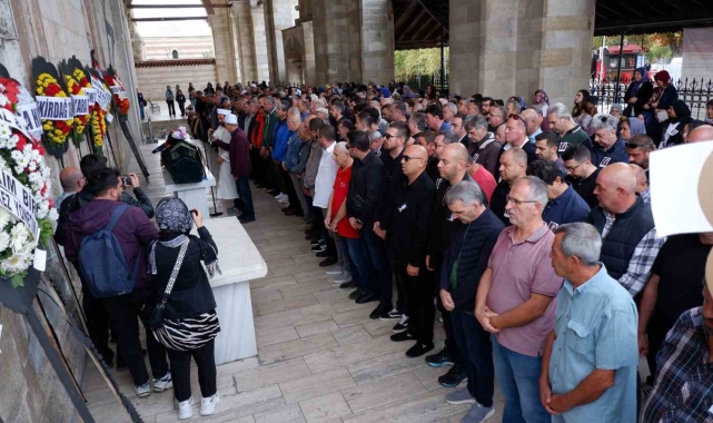 Kazada ölen doktor Edirne'de defnedildi