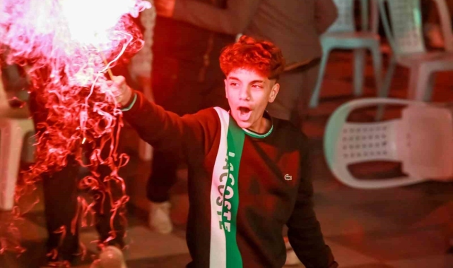 Keçiören'de A Milli Takım galibiyetinin coşkusu yaşandı