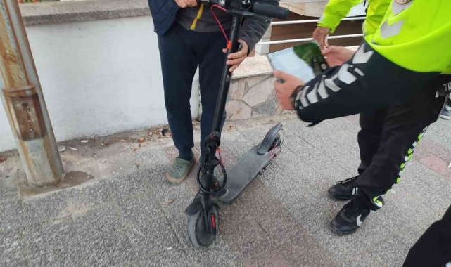 Keşan'da elektrikli scooterdan düşen 15 yaşındaki çocuk yaralandı
