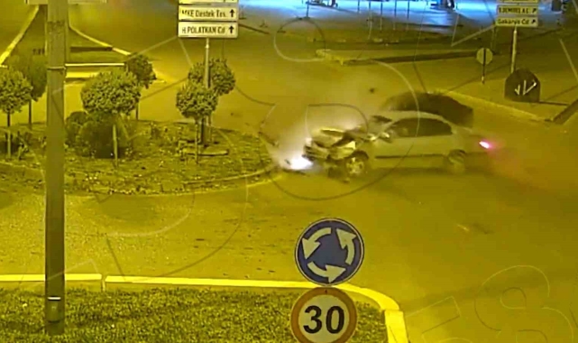 Kırıkkale'de dikkatsiz sürücülerin yaşadığı trafik kazaları kamerada