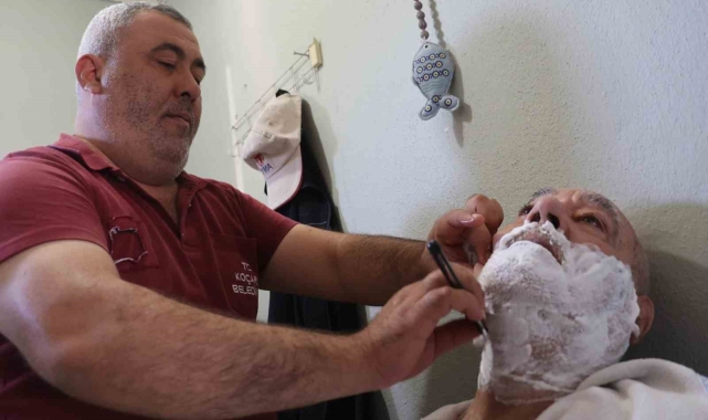 Koçarlı Belediyesi'nden ücretsiz berber hizmeti