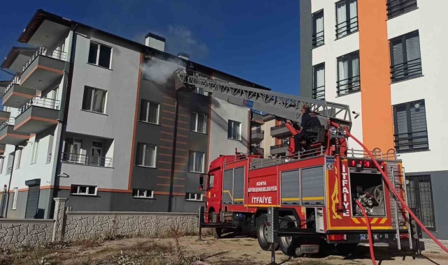Konya'da apartmanda yangın paniği