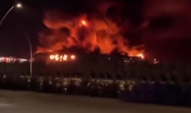 Konya'da korkutan fabrika yangını