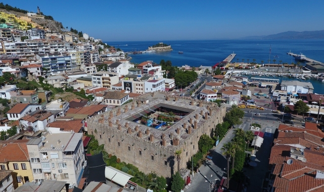 Kuşadası Belediyesi'nden konservatuvar açıklaması