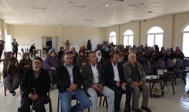 Kütahya'da "Mahallede Aile Atölyesi" sevindiriyor