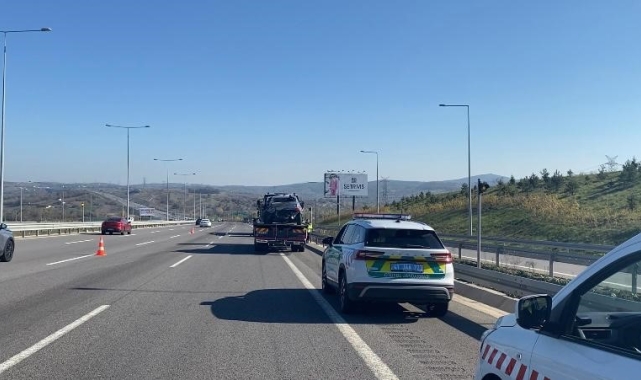 Kuzey Marmara Otoyolu'nda otomobiller çarpıştı: 5 yaralı