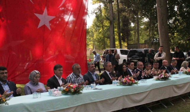 Mardin'de 5 yıl önce teröristlerin şehit ettiği 12 kişi anıldı