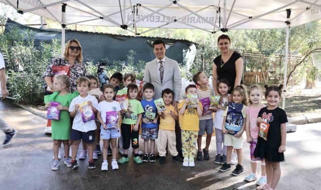 Marmaris Hayvan Bakımevi'ne öğrencilerden yoğun ilgi