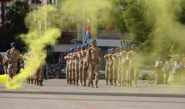 Mersin'de Cumhuriyet'in 101. yılı coşkuyla kutlandı