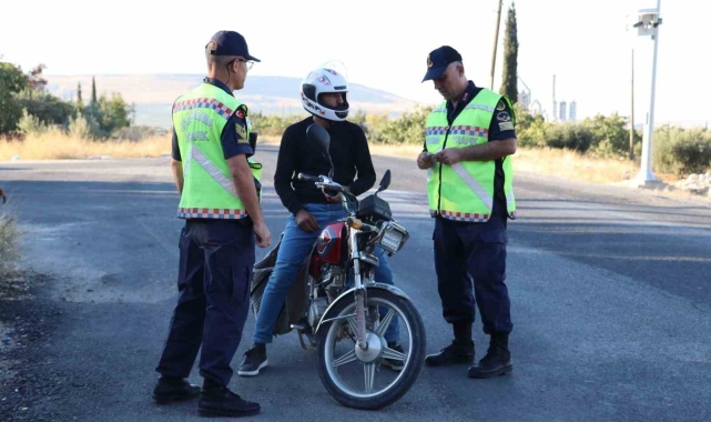 Motosiklet denetiminde 196 sürücüye para cezası