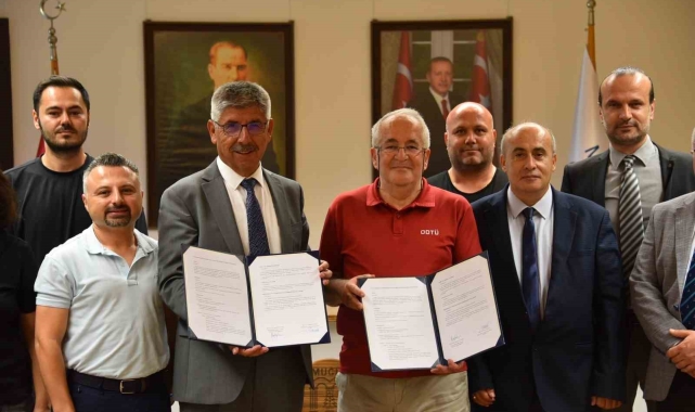 MSKÜ'de imzalar 26. Ulusal Biyoloji Kongresi için atıldı