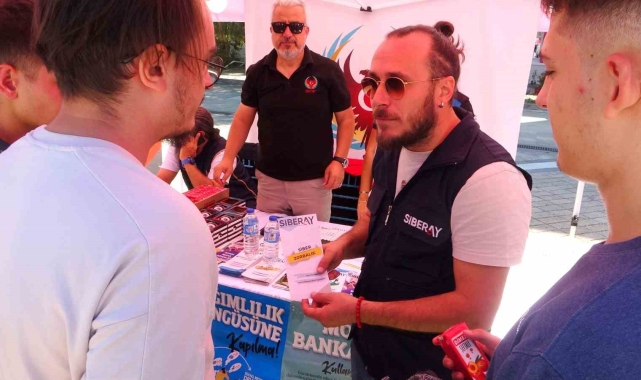 Muğla'da üniversite öğrencilerine siber güvenlik bilgilendirmesi yapıldı