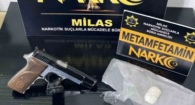Muğla'da zehir tacirlerine 12 ayrı operasyon:3 tutuklama