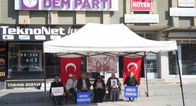 Muşlu ailelerin evlat nöbeti sürüyor