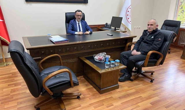 Mustafa Kurt'tan yeni müdüre ziyaret