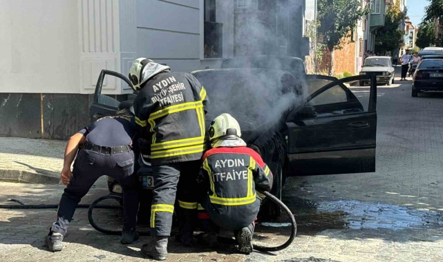Nazilli'de otomobil yangını