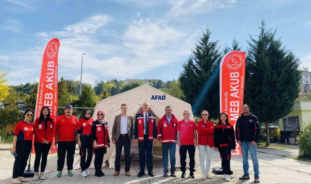 Öğrenciler afette yapması gerekenleri öğrendi