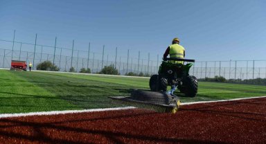 Osmangazi Belediyesi'nden Gündoğdu'ya futbol sahası