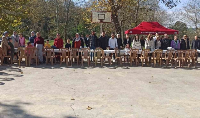 Otizmli bireyler etkinlikte bir araya geldi