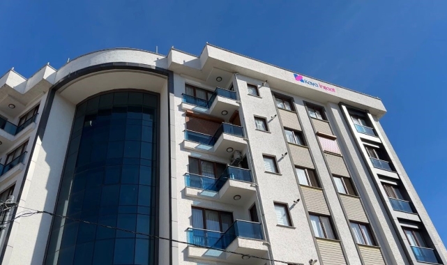 Pendik'te feci olay: Down sendromlu genç, 40 günlük bebeği camdan attı