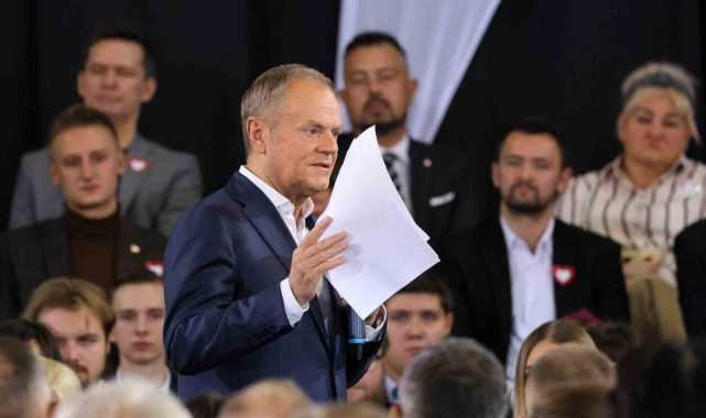 Polonya Başbakanı Tusk: "Sığınma hakkını geçici süreyle askıya alacağız"