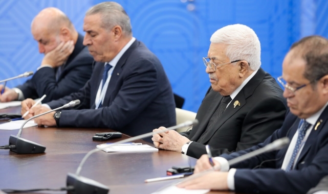 Putin, Filistin Devlet Başkanı Abbas ile görüştü