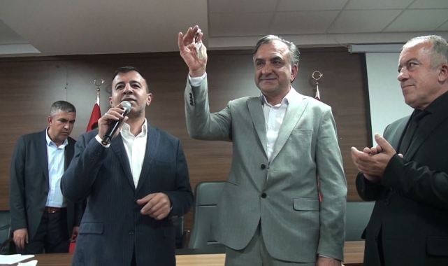 Pütürge'de tamamlanan konutlar teslim edilmeye başlanıldı