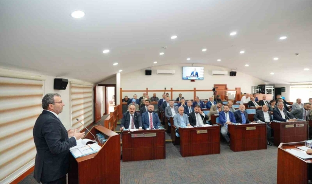 Recai Kutan'ın ismi Pendik'te bir caddeye verildi