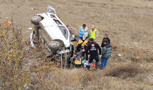Refahiye'de trafik kazası: 4 yaralı