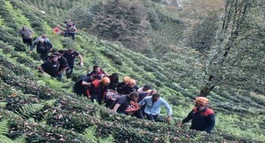 Rize'de yamaçtan yuvarlanan otomobilin sürücüsü öldü, eşi yaralandı