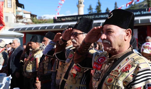 Saimbeyli'nin düşmandan kurtuluşu coşkuyla kutlandı
