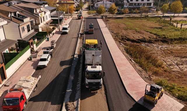 Sakarya Büyükşehir Belediyesi'nden şehrin kuzeyine asfalt hamlesi