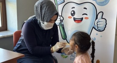 Sakarya'nın o ilçesinde anaokulu öğrencilerine diş taraması