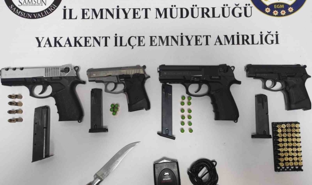 Samsun'da tabanca ve radar cihazı ele geçirildi