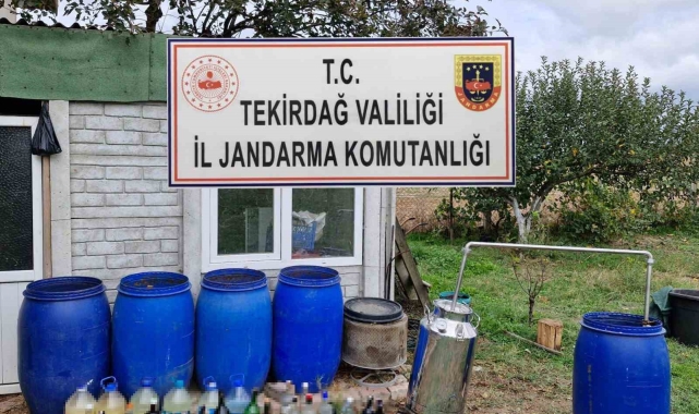 Saray'da yarım ton sahte içki ele geçirildi