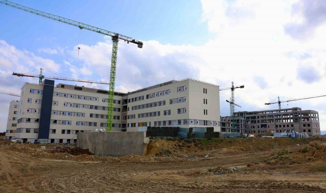 Şehir Hastanesi'ne kesintisiz içme suyu sağlayacak altyapı yatırımı tamamlandı