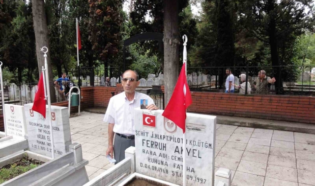 Şehit babası emekli astsubay vefat etti