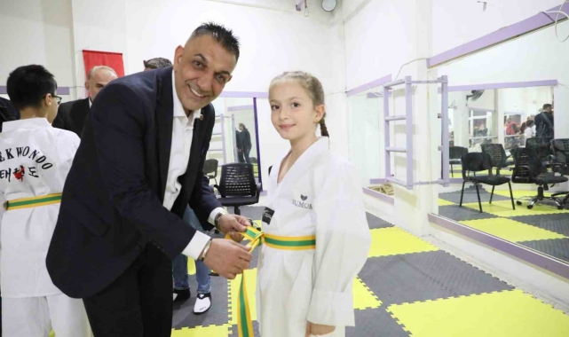 Şehzadeler Belediyesinde taekwondo kuşak sınavı heyecanı