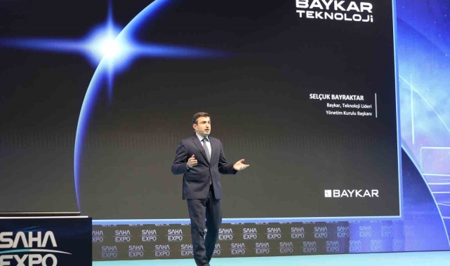 Selçuk Bayraktar: "2025'te 10 adetten fazla KIZILELMA'yı üretmeyi hedefliyoruz"