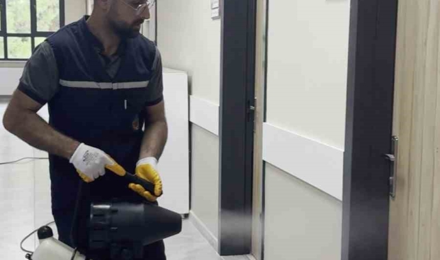 Serdivan'daki okullarda dezenfekte çalışması
