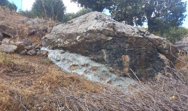 Siirt'te kaya düşmesi tehlikesi aşıldı