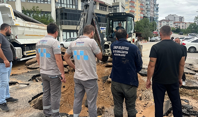 Sinop’ta su arızası gideriliyor