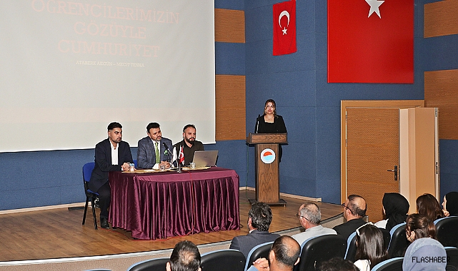 Sinop Üniversitesi'nde Cumhuriyet konferansı